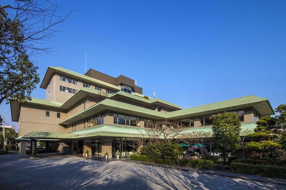 Kkr Hotel Кумамото Екстериор снимка
