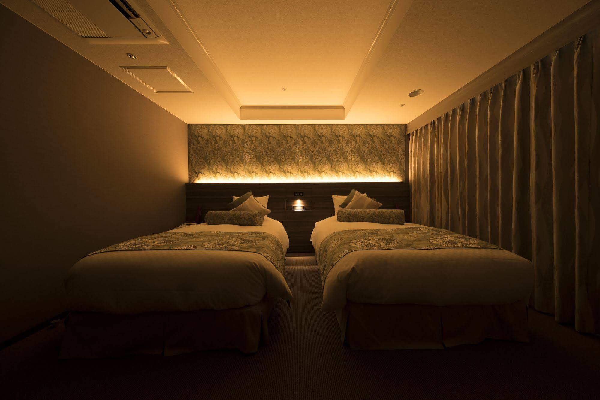 Kkr Hotel Кумамото Екстериор снимка